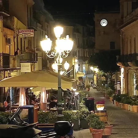 Couette-café La Cefalù